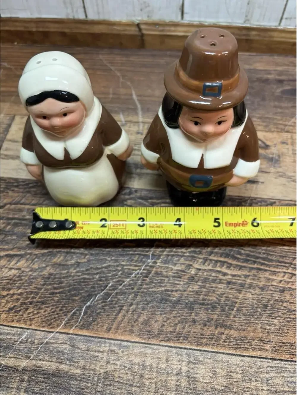 Publix The Pilgrim Pair Salt & Pepper Shakers Encore Edition Thanksgiving NEW
